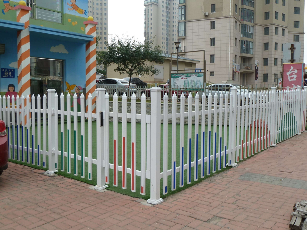 大连幼儿园PVC护栏